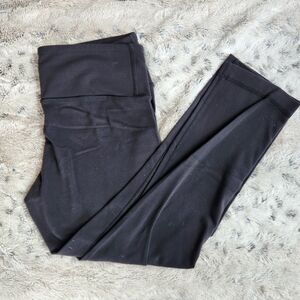 Lululemon Wunder Under Crop Size 6 in Black